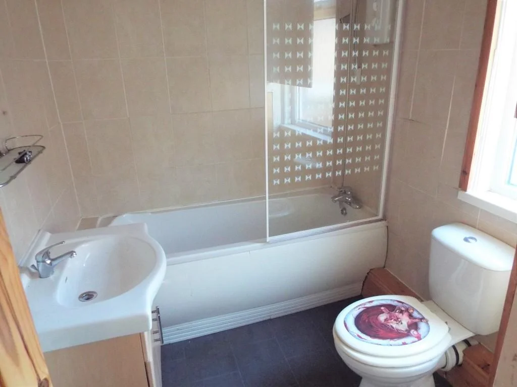 Alexandra Street, North East Before Renovation Bathroom