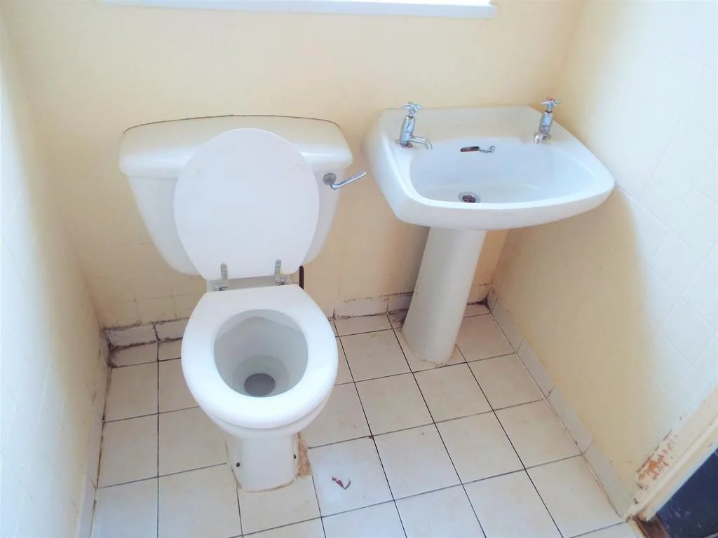 Alexandra Street, North East Before Renovation WC