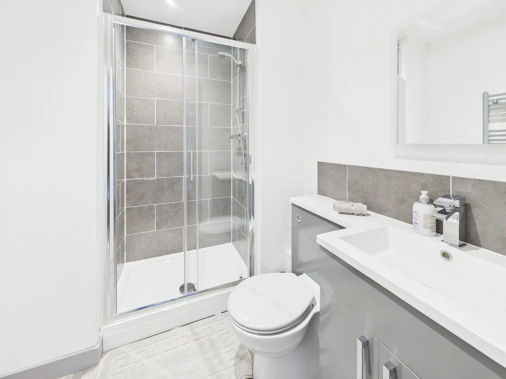George House Hull Unit 507 Bathroom